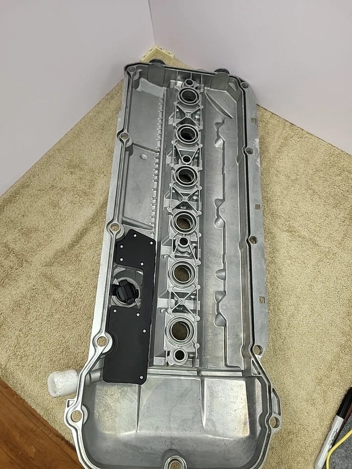 Kit de cubierta de válvula de aluminio para BMW X5 E39 525i 528i E46 325i 328i 330i 1998-2002 Foto 4 de 4
