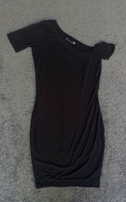 John Eshaya Bodycon Dress Women's Size Small Black Rayon Slightly Off-Shoulder