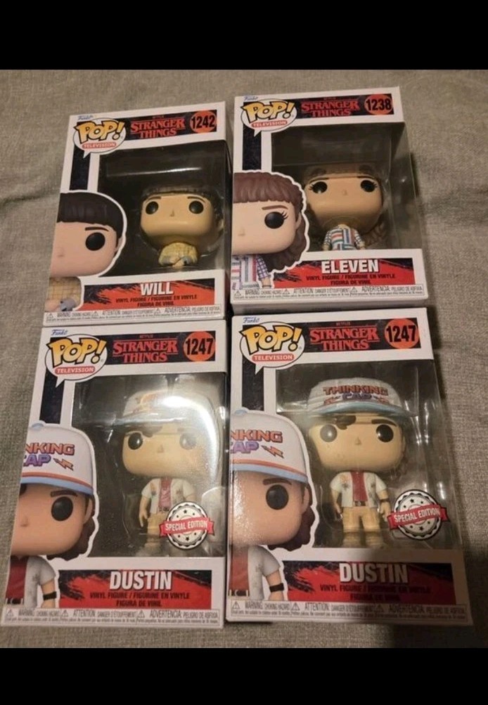4 Stranger Things funko Pops Never Opened