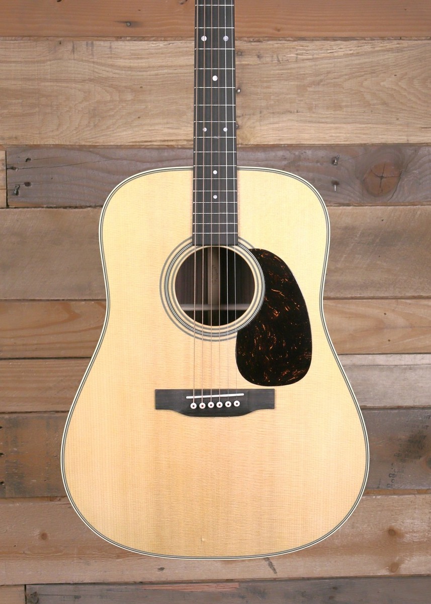 Martin D-28 Acoustic Guitar Natural w/ Case | eBay