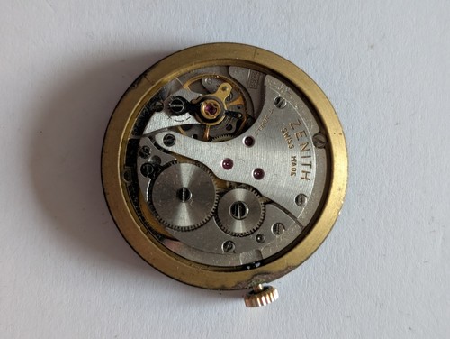 Vintage Zenith 2562 Mechanical Watch Movement (Spares/Repairs) - Picture 1 of 9