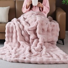Pink Fluffy Faux Fur Throw Blanket for Bed Couch Living Room Fuzzy Bubble Coz...
