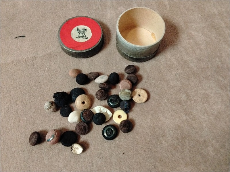 Antique Cardboard Container W Antique  Buttons -  1.5" Diameter -Red Top
