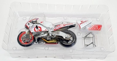 Minichamps 1/12 Scale Motorcycle 122 026131 - Honda NSR 500 Team