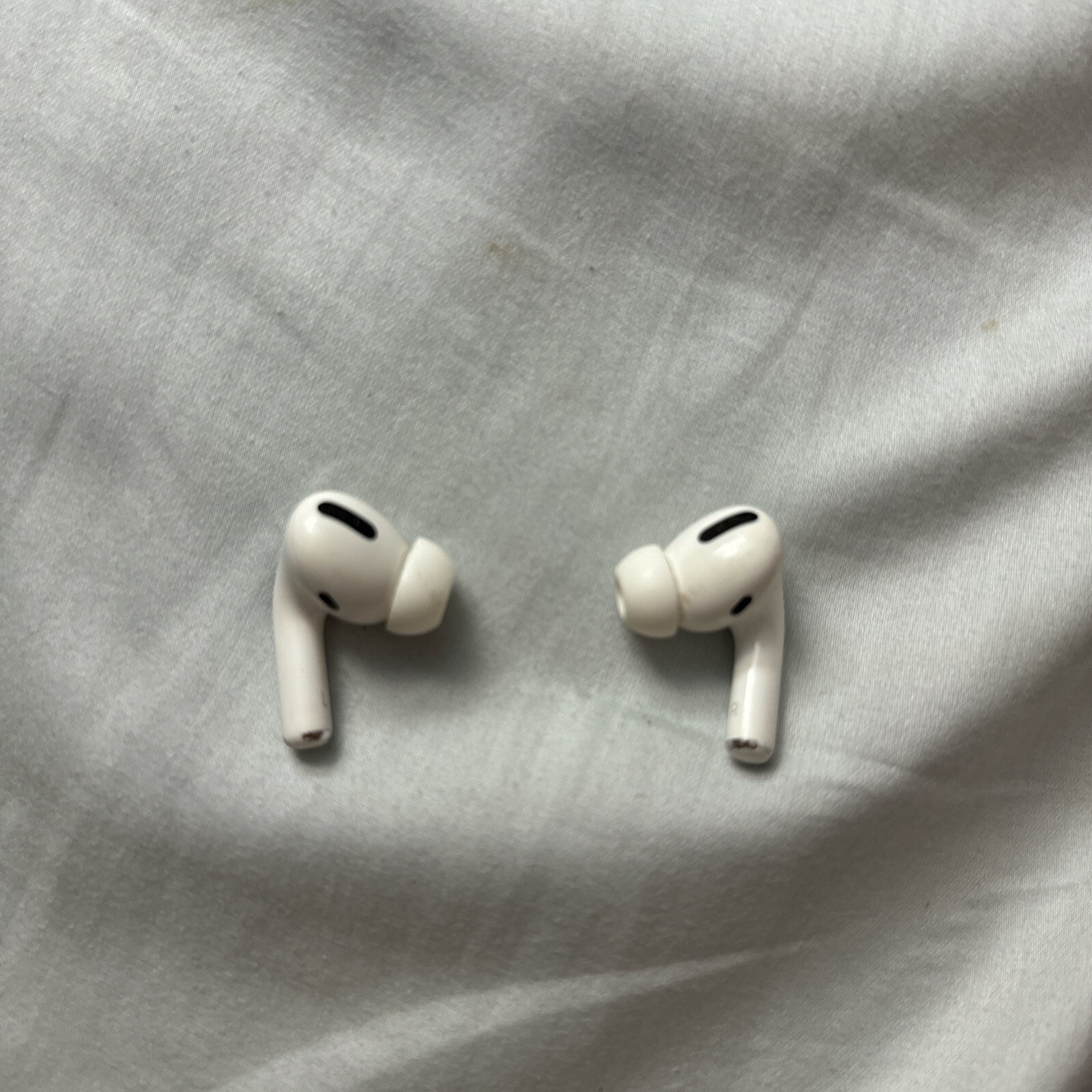 AirPods Pro 1st Gen Wireless Noise Cancelling Earbuds-image
