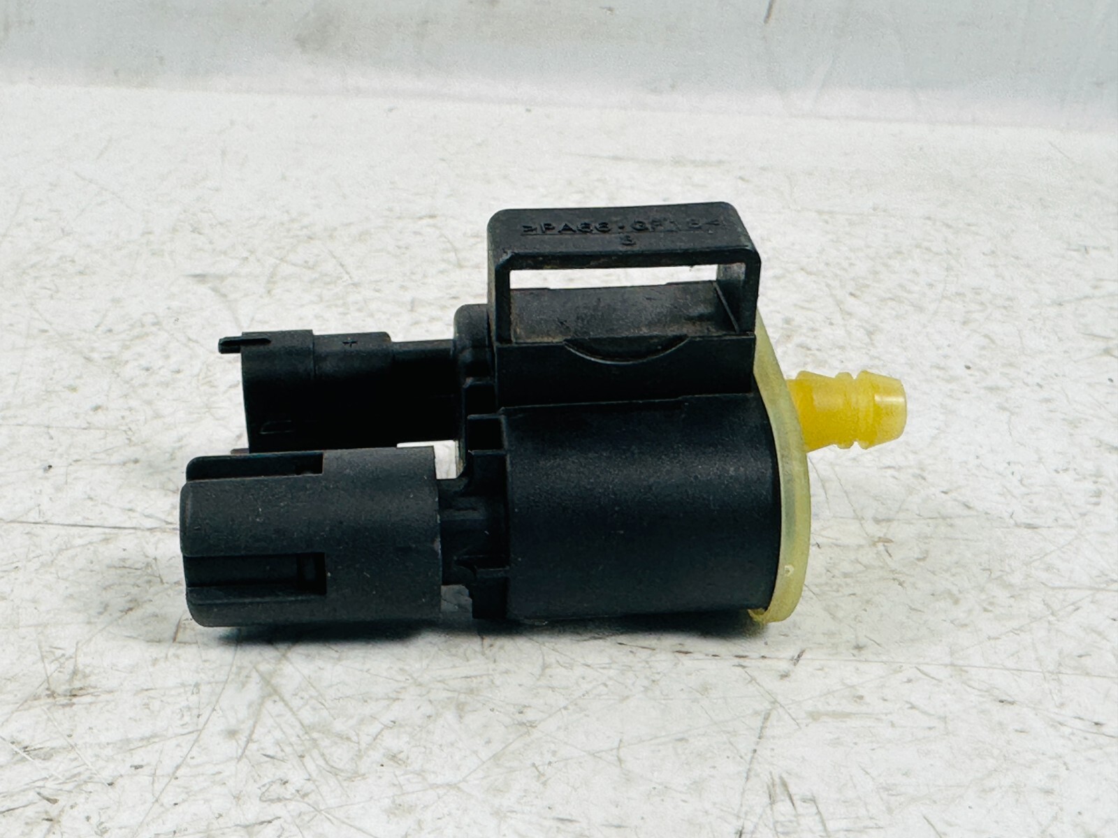 2019-2022 Alfa Romeo STELVIO magnetic valve 05281586 OEM
