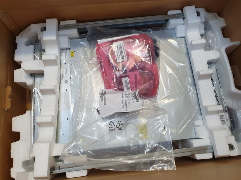 NEW HP StoreOnce 4210 6TB Gigabit iSCSI NAS Backup Server BB853A - Image 2 of 2