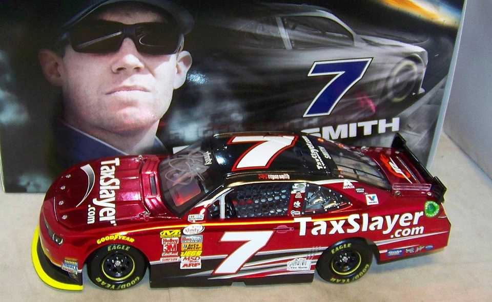 1:24 ACCIÓN 2015 #7 TAXSLAYER REGAN SMITH COLOR CROMO AUTOGRAFIADO CERTIFICADO DE AUTENTICIDAD HOLO 1/72 Foto 2 de 4