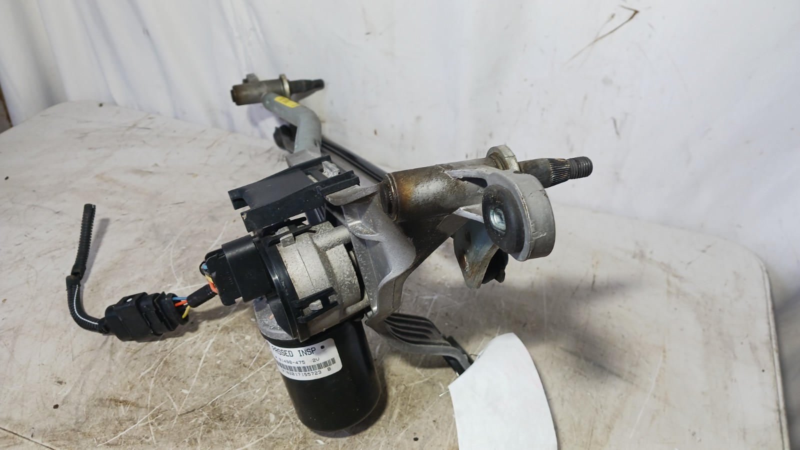 Maserati Levante 2018 Front Windshield wiper motor P/N 670007561