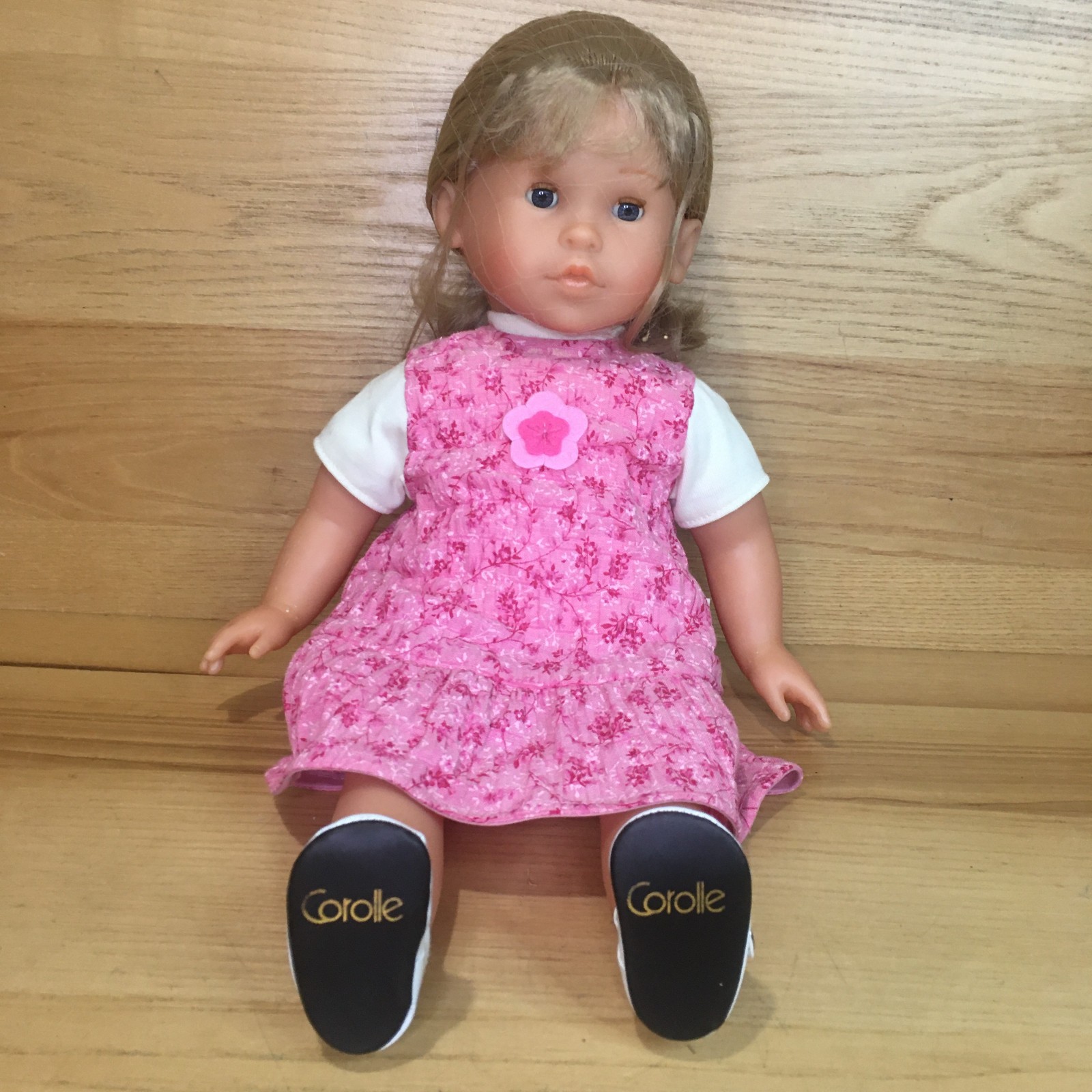 2002 COROLLE LES Poupees 17 in Doll Soft Body Todler Doll Bl