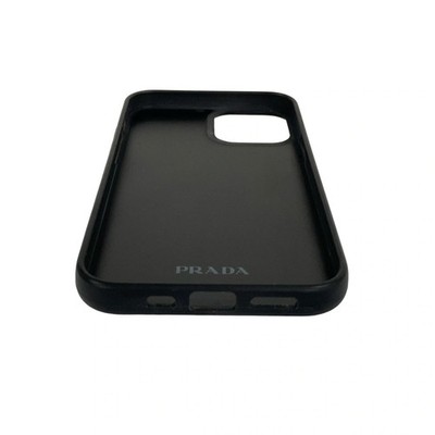 PRADA iPhone用ケース 黒　　正規品 直営店買付☆PRADA サフィアーノレザー iPhone 15 Pro用カバー (PRADA