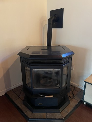 Quadra-Fire Classic Bay 1200 Pellet Stove