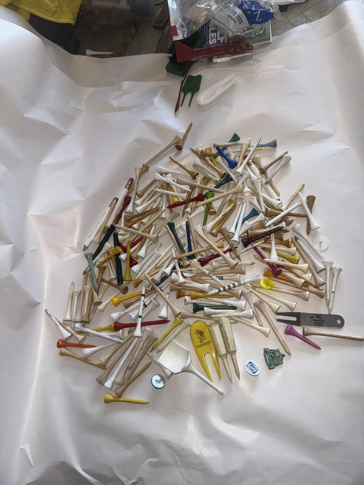 Lote de publicidad de camisetas de golf usadas Waldorf Astoria divot tool Foto 3 de 4