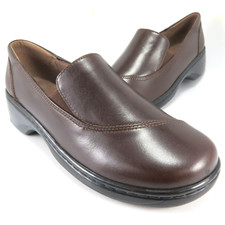 Clarks POPPY Loafers Womens Size 8M Brown Leather Slip-Ons 71322
