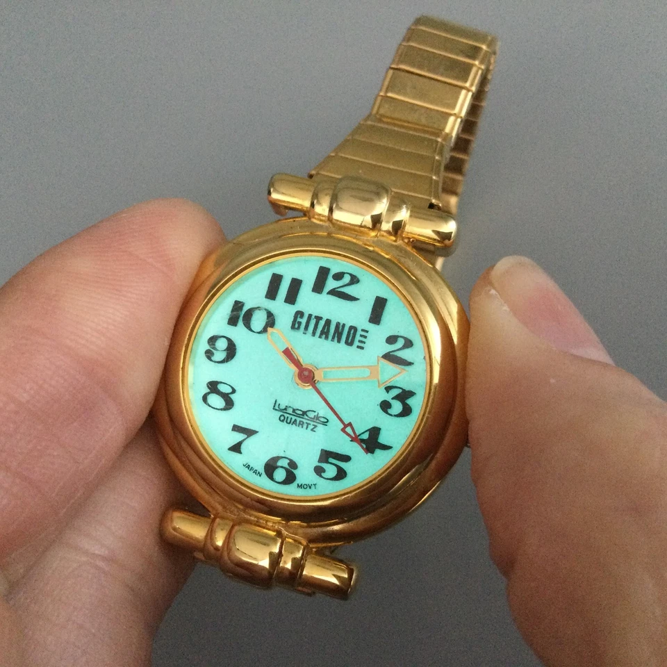 Reloj Gitano Mujer De Colección 28mm Tono Dorado Banda Elástica Lunaglo Batería Nueva Foto 3 de 4