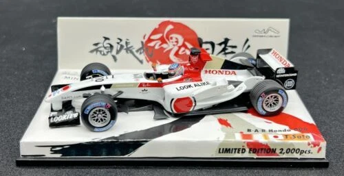 Minichamps 1/43 BAR Honda 006 Takuma Sato Limited Japan - Image 2 of 4