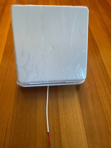 RANGER SUITABLE CARAVAN MOTORHOME SHOWER HATCH 280MM SIZE 12VOLT WITH FAN - Picture 7 of 8