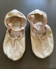 DANCE CLASS PINK GIRLS SIZE 6 SPLIT SOLE BALLET SHOES