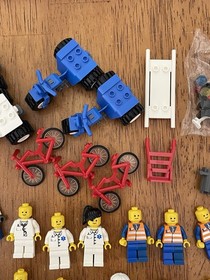 Lego 9247 Education Community Workers 2006 Incomplete