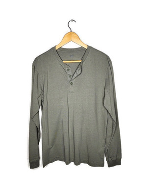 GAP Long Sleeve Henley in Mesculen Green Size S