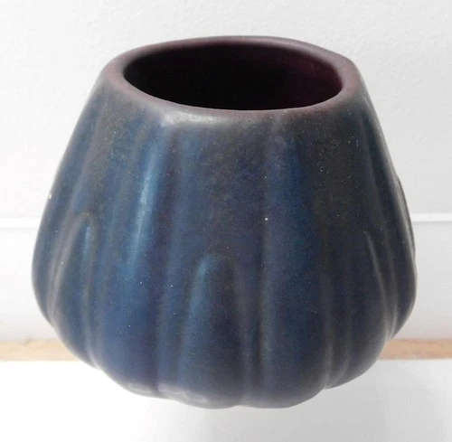 Vintage Van Briggle Art Pottery Vase Yucca Leaf Pattern In Dark Mulberry