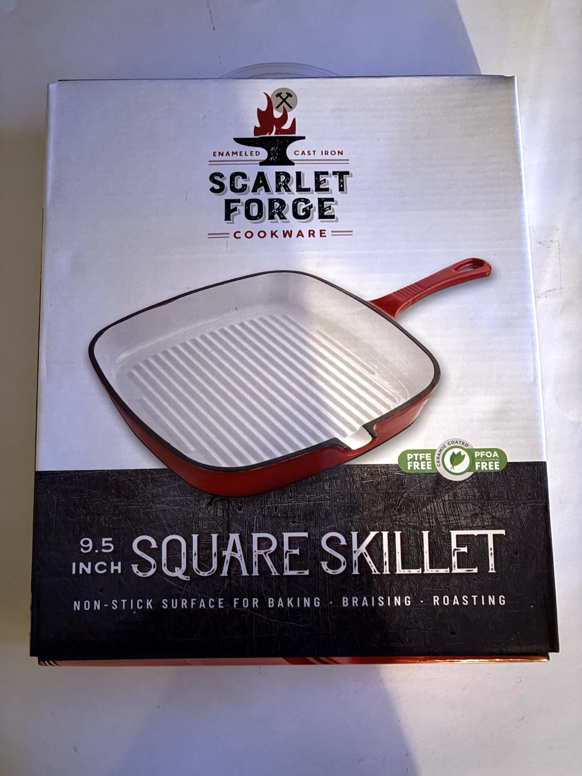 Scarlet Forge Red Enameled Cast Iron Pour Skillet 9.5 inch Square New in Package