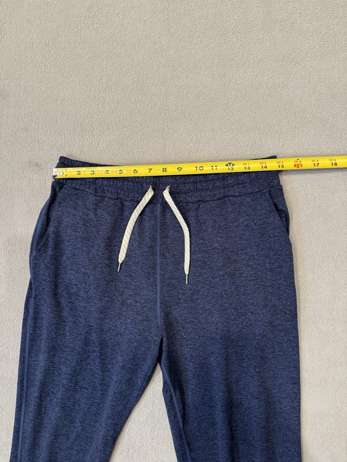 Vuori Performance Drawstring DreamKnit Jogger Pan… - image 3
