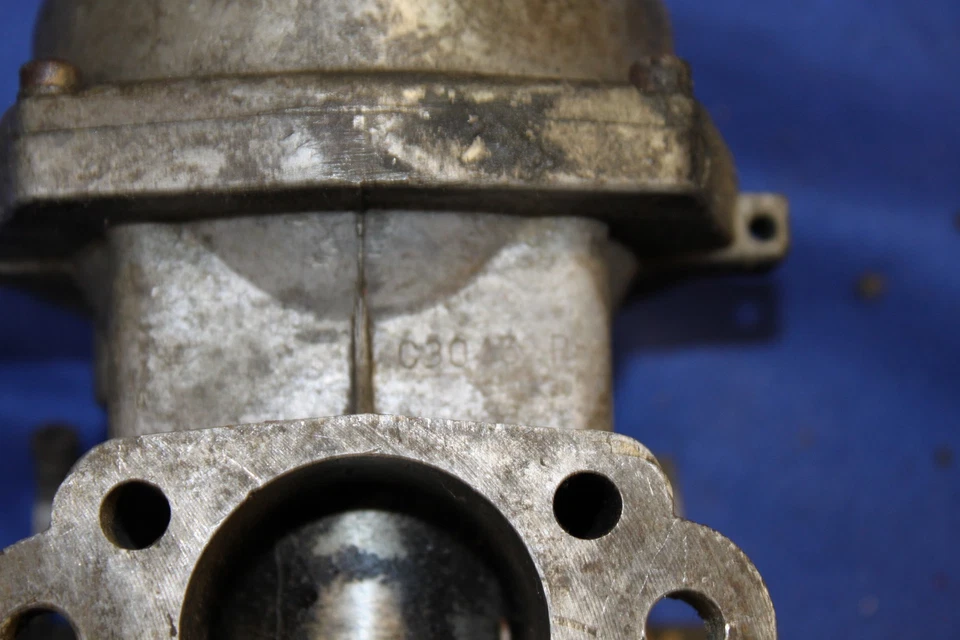 Triumph TR4 Zenith Stromberg Carburetor Assemblies C3043 - Image 3 of 4