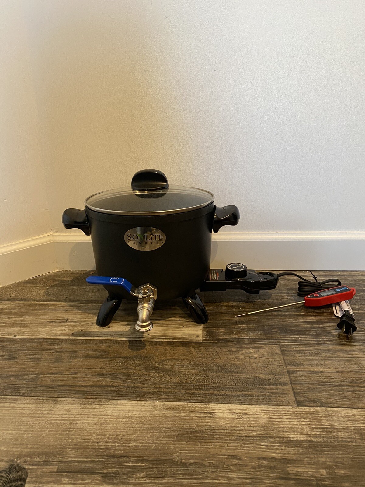 Electric Wax Melter Presto Pot, Candle Making Brand New , Thermometer