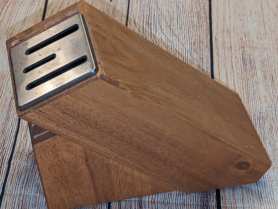 Calphalon 12 Slot Wood Knife Self Sharpening Storage Block only  - Image 2 of 4