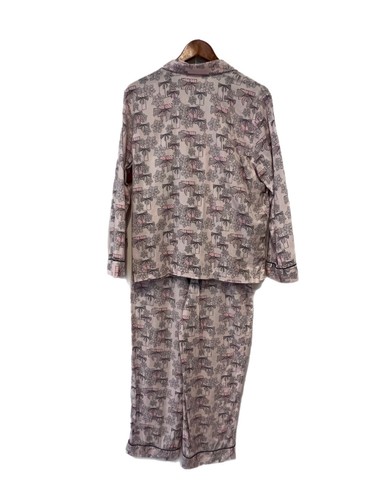 Victoria's Secret Flannel Pajama Set S/P Pink /Gray Gifts Bows Snow Embroidered - Picture 2 of 3