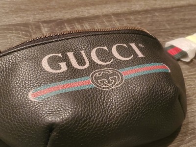 gucci fanny pack small