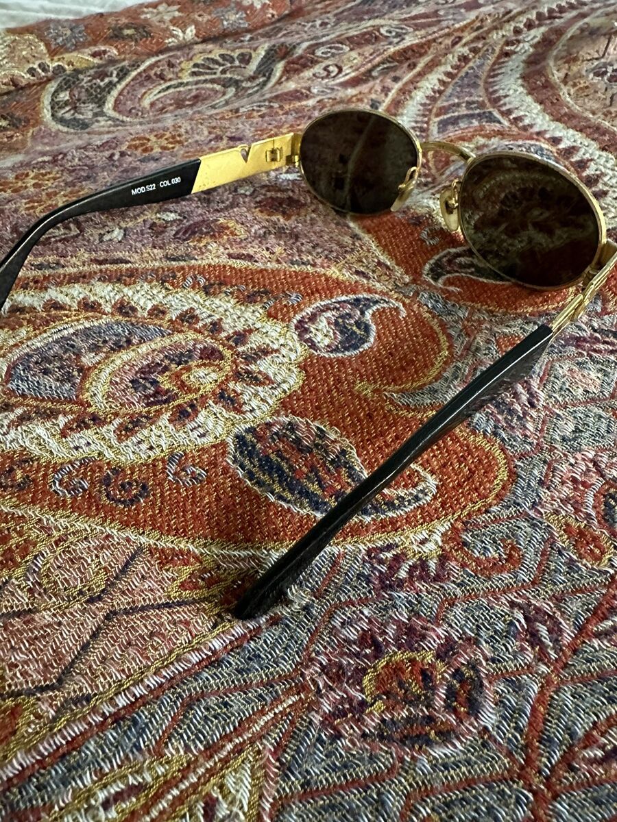Original Vintage 1990s Gianni Versace Sunglasses MOD S22 | eBay Original Vintage 1990s Gianni Versace Sunglasses MOD S22 | eBay