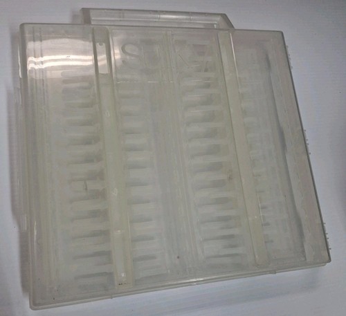 Sulky Slimline Storage Box - 13"X13"X2" - No. 885 - fits up to 104 small spools