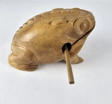 Wooden Frog Guiro Rasp Percussion Musical Instrument Carved Croaking Frog