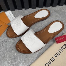 Louis Vuitton Lock It Logo Mules Flat Sandals White Grained Leather 9 US 39 EUR