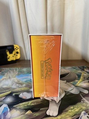 Read Description) Sealed Pokémon TCG Charizard Ultra Premium