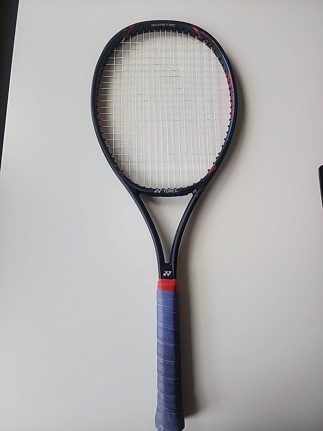 Yonex Vcore Pro 100 280G G2(4 1/4) 16 x 19 Used Tennis Racke