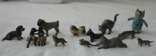 2 Antique German Doll 4" Composition Rubber Original Clothes Painted Eyes Mouth - Picture 11 of 12