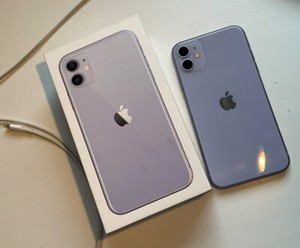 Apple iPhone 11 - 128GB - Violett (Ohne Simlock)