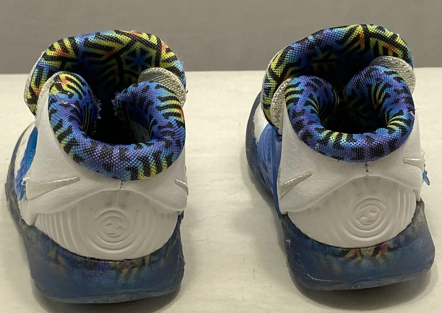 Nike Kyrie Irving Basketball Shoes Boys TODDLER INFANT Sz. 4C -White Blue Hi-Top thumbnail 5