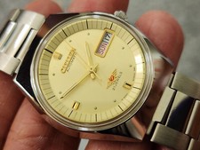 Citizen vintage quadrante oro automatico da uomo 71-4135 calibro 8200 come nuovo.