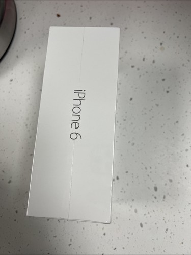 New Sealed Old Stock Apple iPhone 6 32gb - Rare. Not Activated - Picture 6 of 11