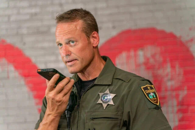 Motorola LEX L11n Rugged PTT Security Law Enforcement Emergency First Responder - Image 4 of 4