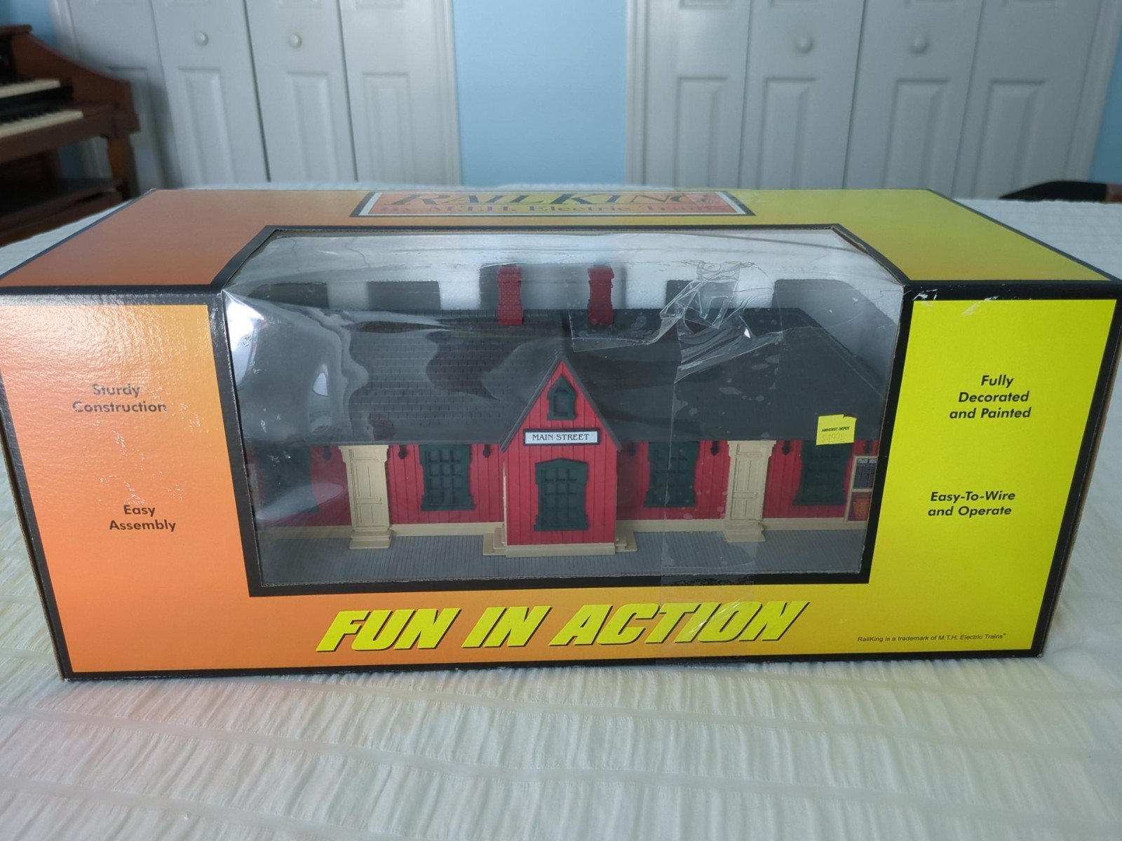 Click here to see eBay Auction