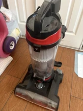 BISSELL CLEANVIEW UPRIGHT VACUUM- ELECTRIC FLOOR CARE APPLIANCE - BLACK/RED