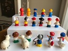 Playskool Lil Playmates Lot 20 People Sheep Chicken Indian Pirate Astronaut 1980 — photo 8