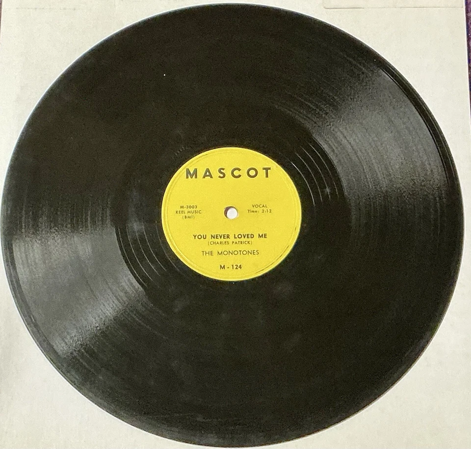 The Monotones 1958 DOOWOP 78 Book Of Love / You Never Loved Me MASCOT VG+++ HEAR - Image 2 of 4