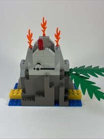 LEGO Pirates 6248 Volcano Island 100% Complete with Instructions
