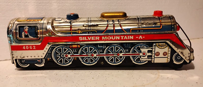 Vintage Silver Mountain A Express RED LIGHT Train Engine 4062 Japan WORKS VIDEO
